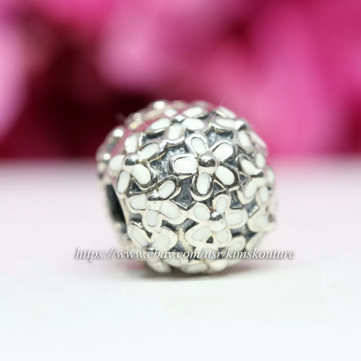 Darling daisy hotsell meadow pandora charm