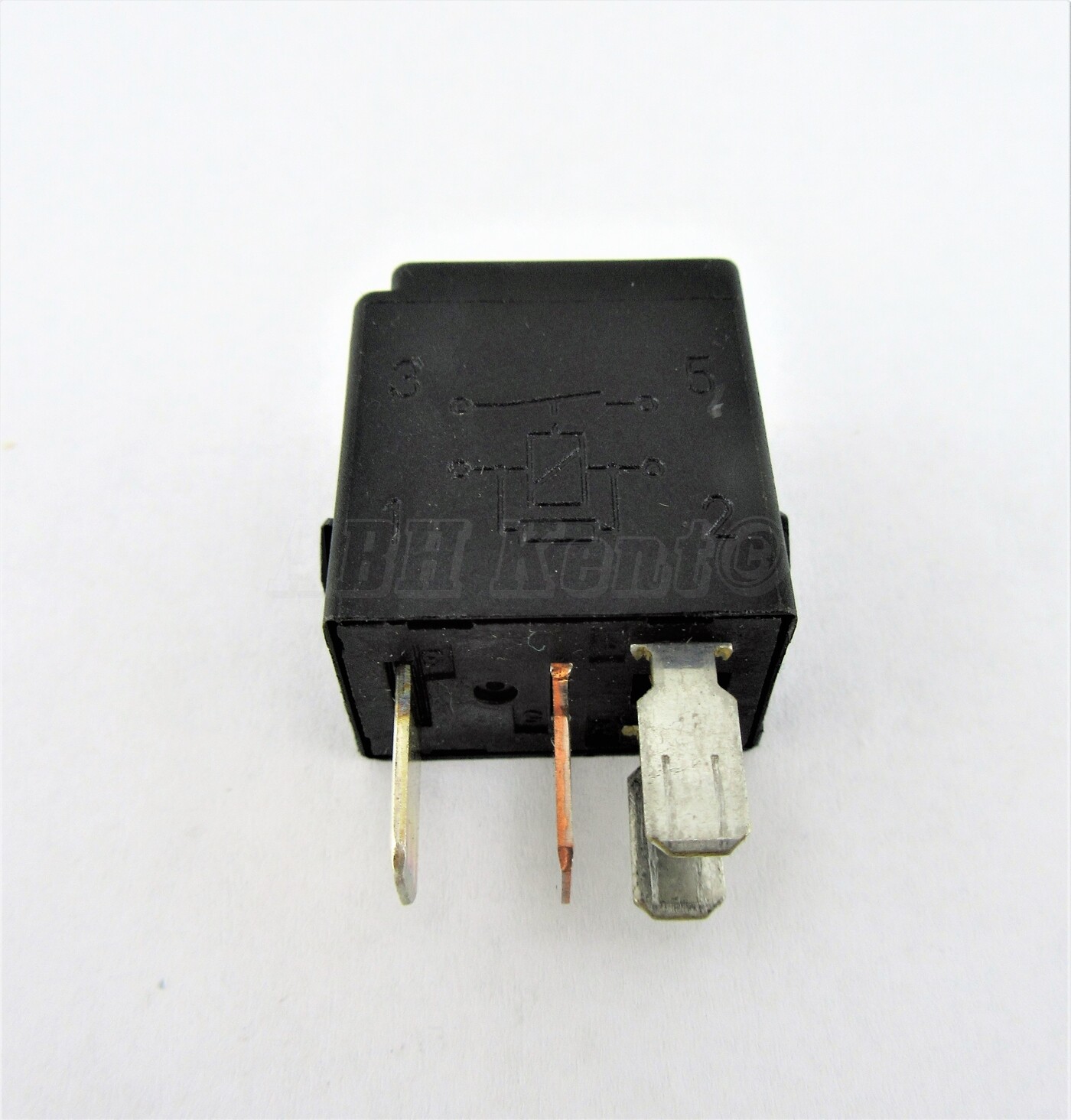 416-Mercedes-Benz E M R S Class 4-Pin Black Relay A0025428319 