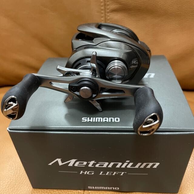 Shimano 20 Metanium HG Left Handle 7.1 Casting Reel Made in Shimano 20 Metanium HG Left Handle 7.1 Casting Reel Made in