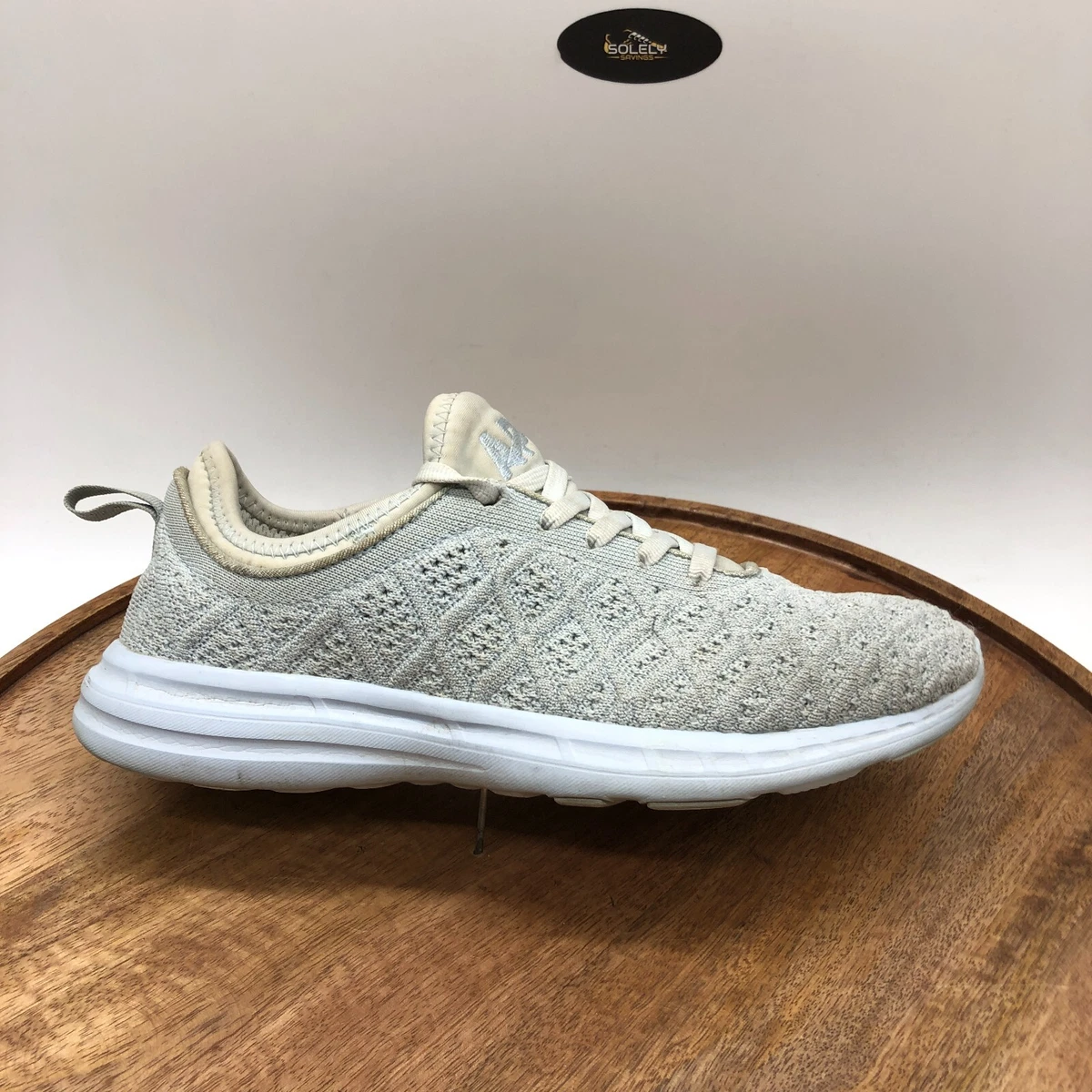 APL Techloom Phantom Lululemon Athletic Shoes Women's Size 7 Light Pastel  Blue