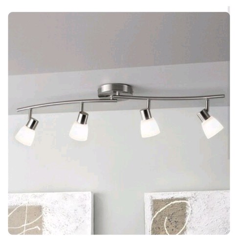 Style Selections Luce a binario regolabile 4 teste 33,5” articolo n. 0353275