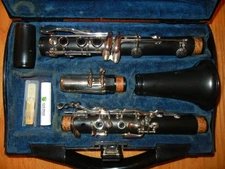 Buffet B10: Bb w/ All New Pads + Hite Premier Mouthpiece. Similar to Buffet B12
