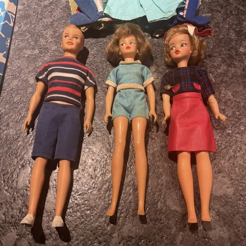 Ideal Toys Corp. 1960s Tammy Doll with Clothes Lot Of 3 Plus Clothing