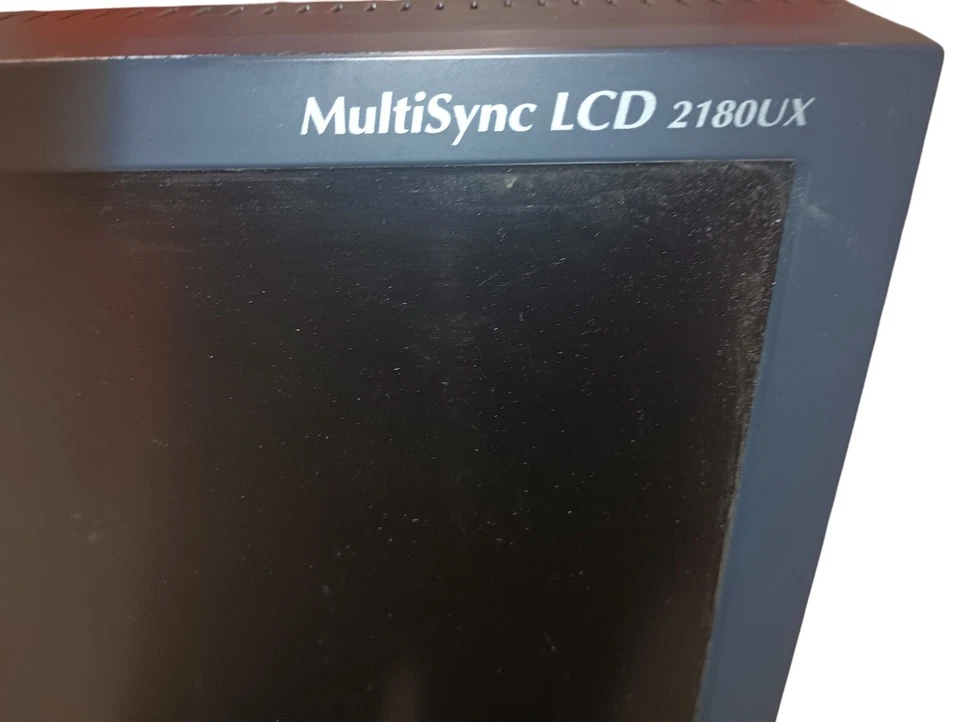 NEC LCD2180UX 21" Prof. Desktop Monitor. For Repair / Parts - Cracked Screen - Image 4 of 4