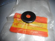 NO Suzuki GS400 1977-1980 Turn Signal Lamp Washer OEM 35629-44000