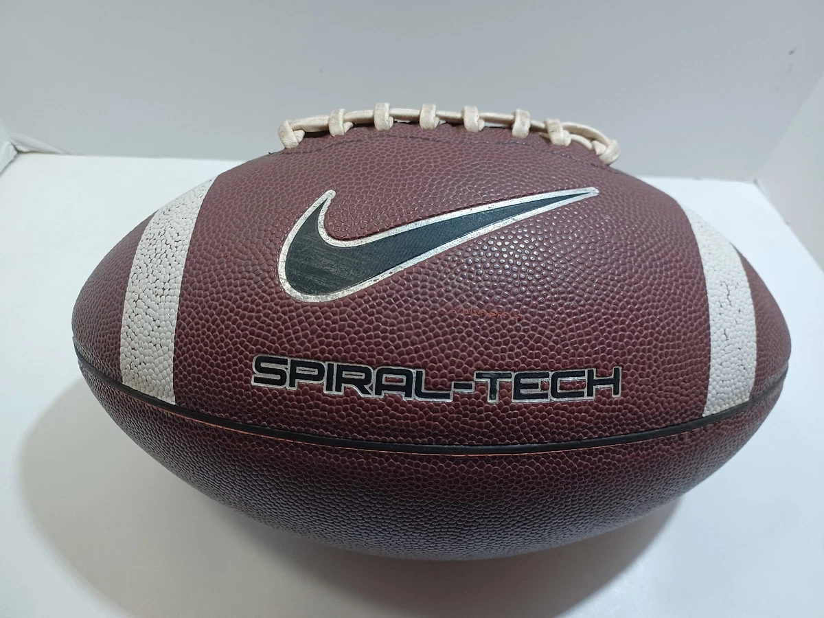 Nike spiral tech hotsell