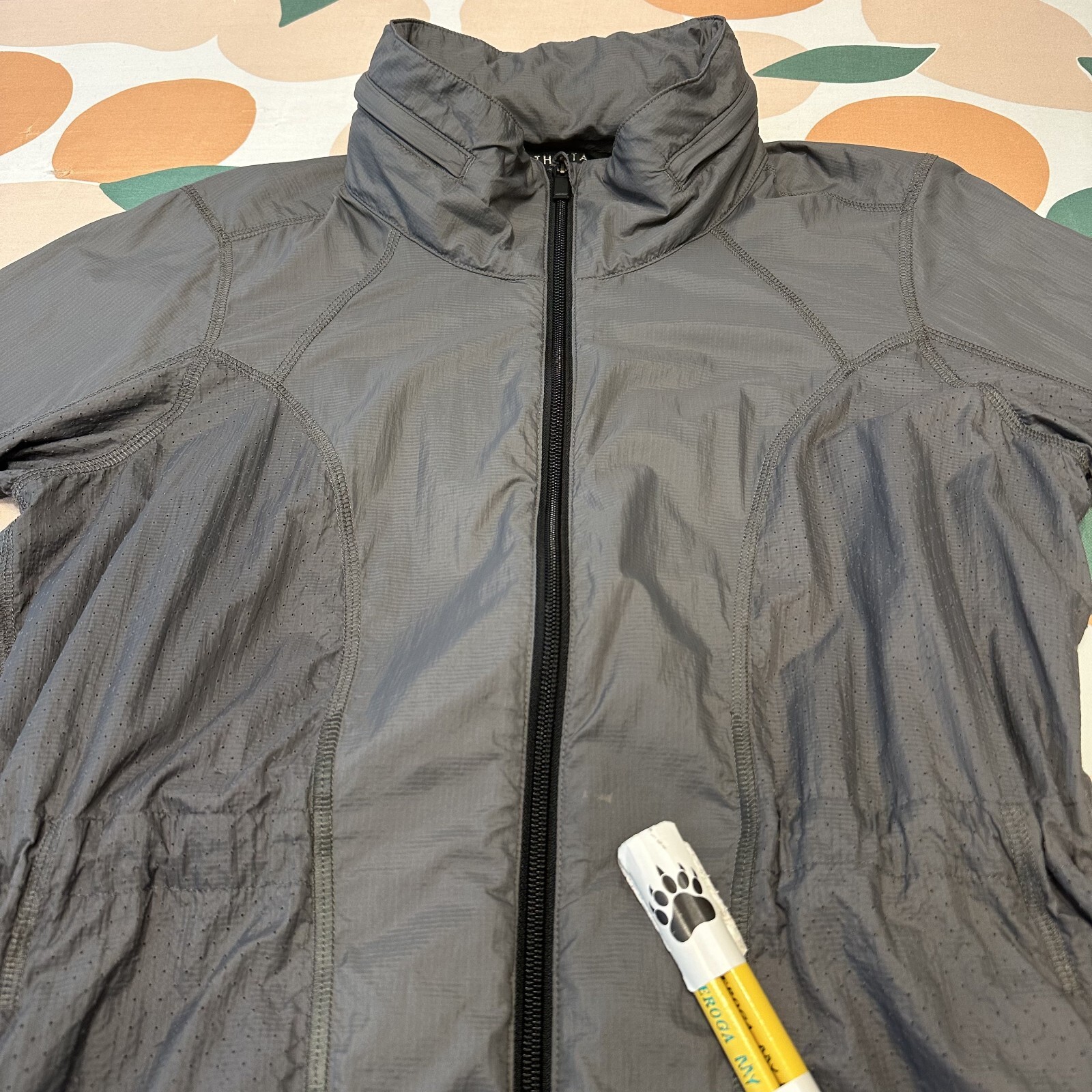 Athleta Distance Vented Running Jacket Women's Sm… - image 6