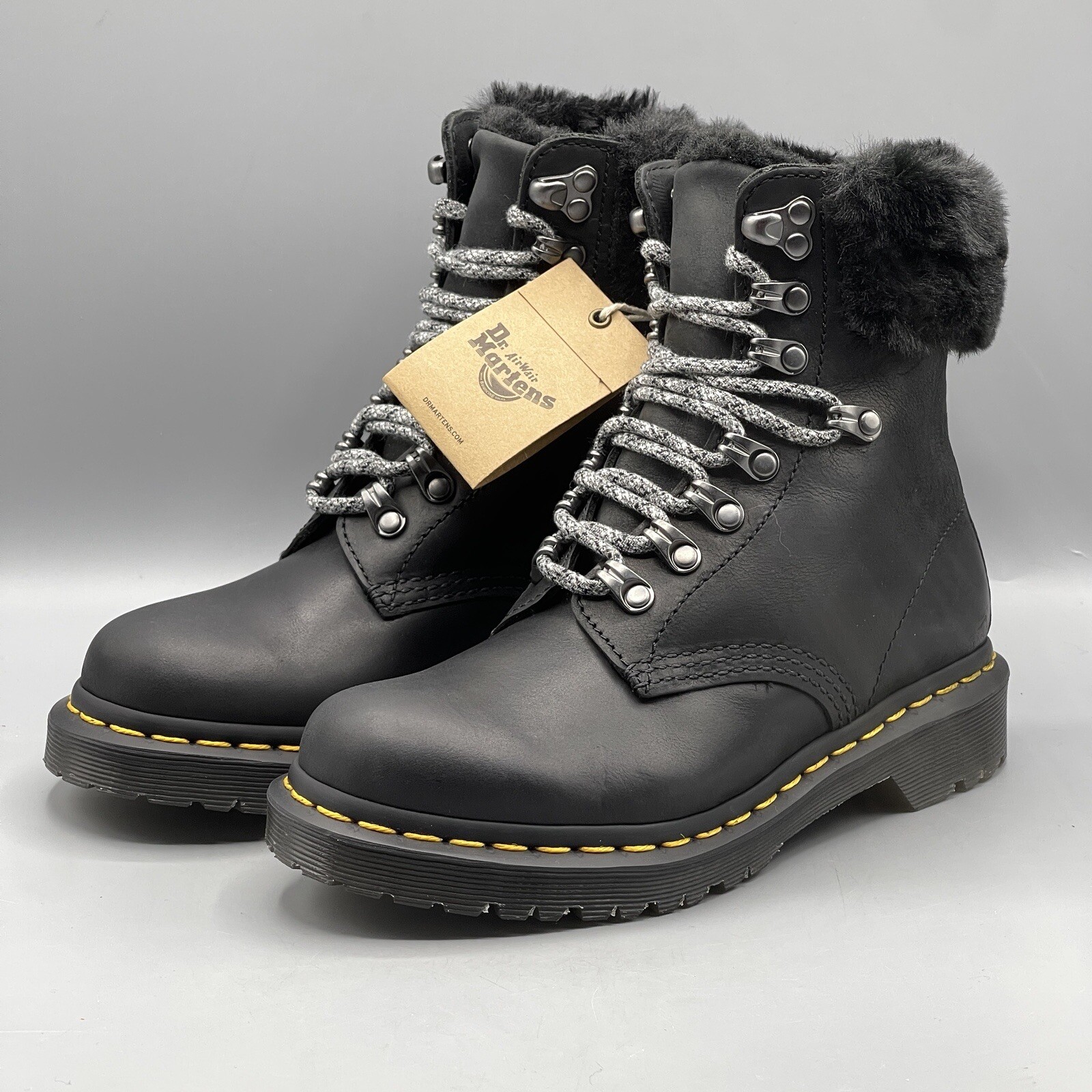 Doc Martens Women's 5 Black Leather Boots Faux Fur Lined WarmWair Serena Dr