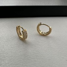 Huggie Small Hoop Earrings for Men Women Streetwear Hip Hop Unisex Style