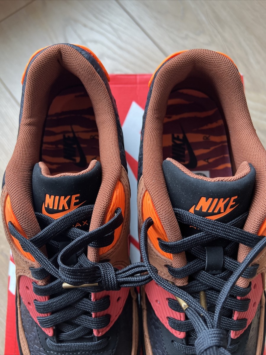 Size 10.5 - Nike Air Max 90 QS Ice HW QS Halloween 2014