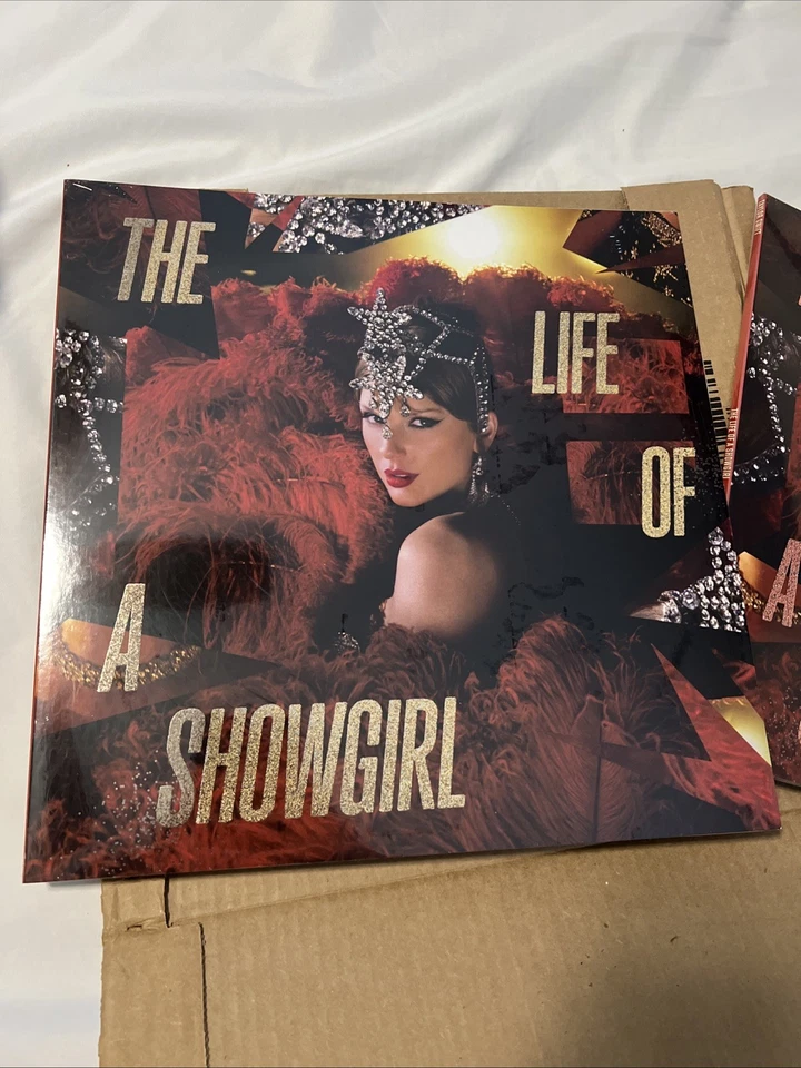 ⭐️Taylor Swift Life of a Showgirl The Tiny Bubbles in Champagne Collection Set⭐️ - Image 3 of 4
