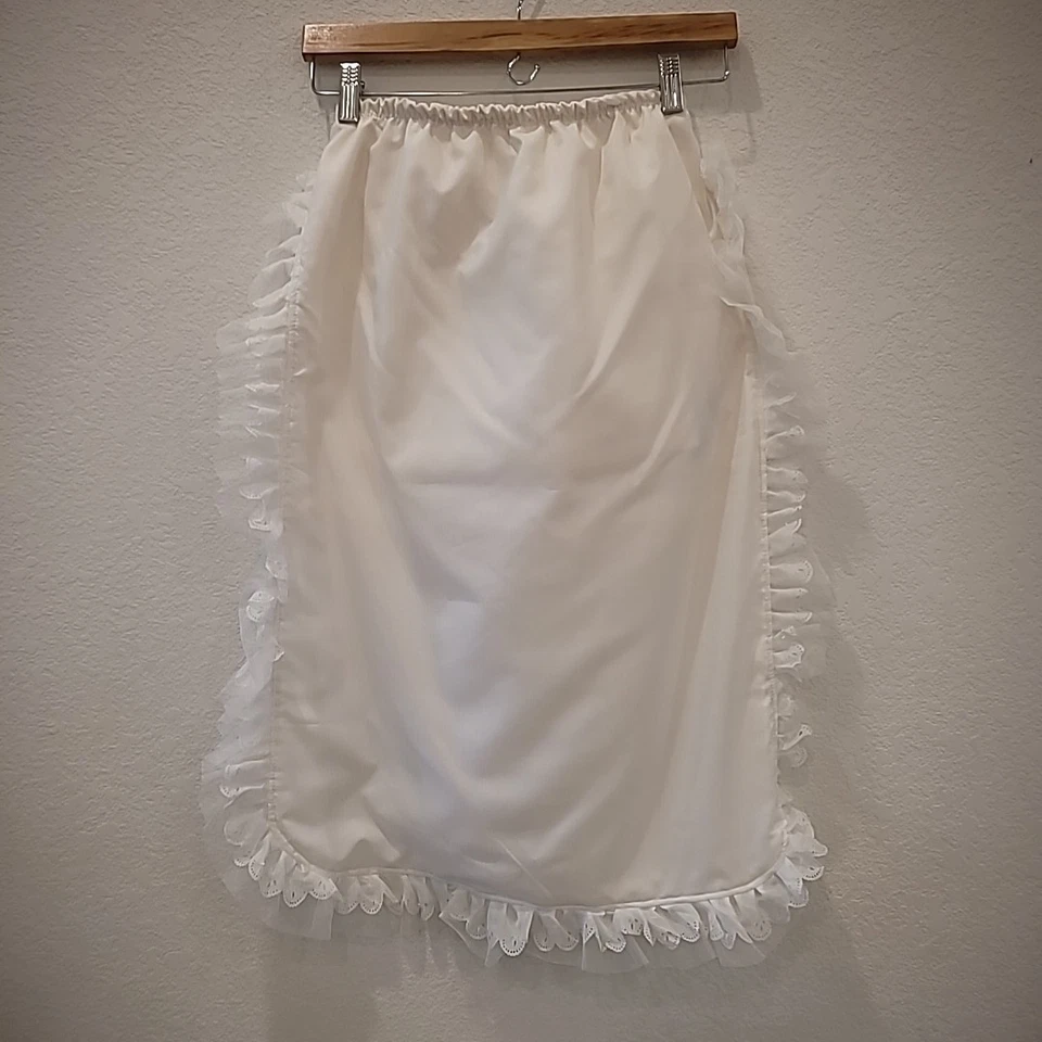 Colonial Pioneer, Laura Ingalls, Betsy Ross, Victorian Girl Halloween Costume - Image 3 of 4