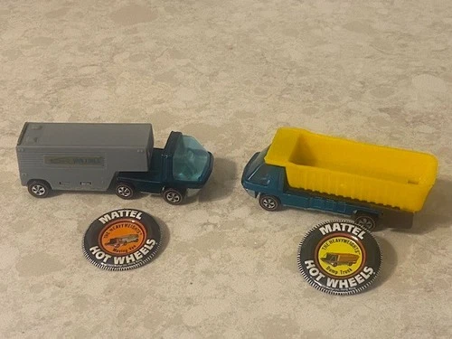 LOT 2 HOT WHEELS REDLINE 1969 MOVING VAN & DUMP TRUCK HVYWT HK 1-OWNER BADGE