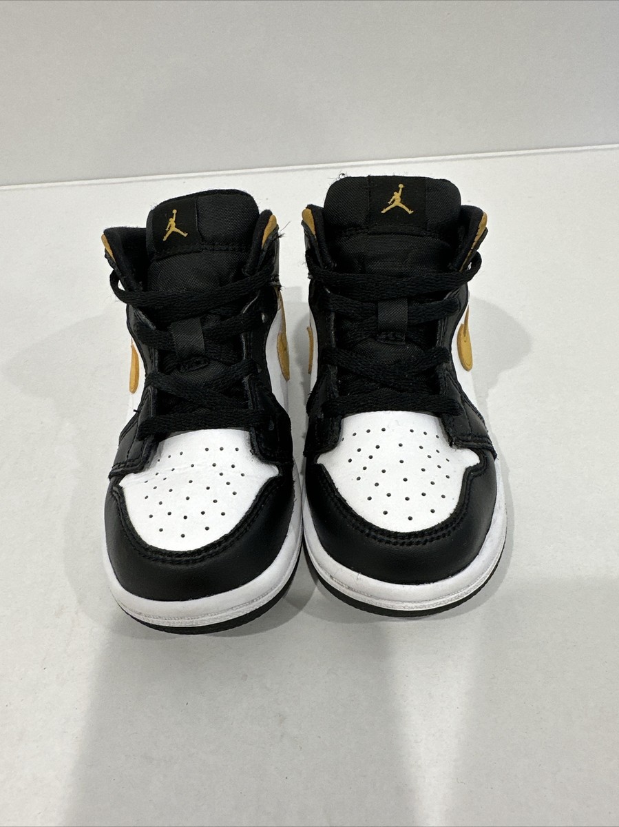 Nike Air Jordan 1 Retro Mid TD Pollen Black White 640735-177 Nike Air Jordan 1 Retro Mid TD Pollen Black White 640735-177