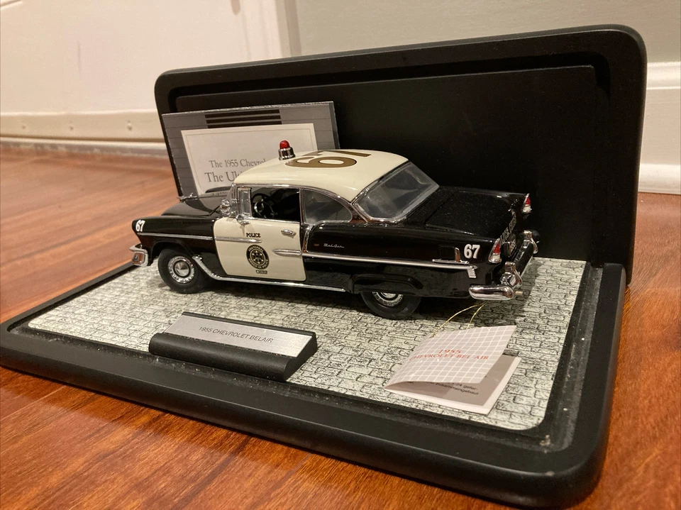 Franklin Mint 1955 Chevrolet Bel Air Police Chief Car #67 1:24 Diecast - Image 3 of 3