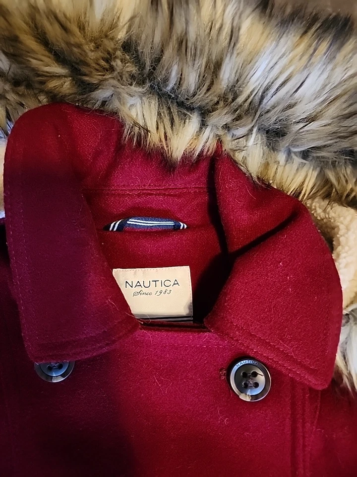 Sombrero desmontable abrigo de invierno rojo/borgoña liso para mujer Nautica Company. Lana Foto 4 de 4