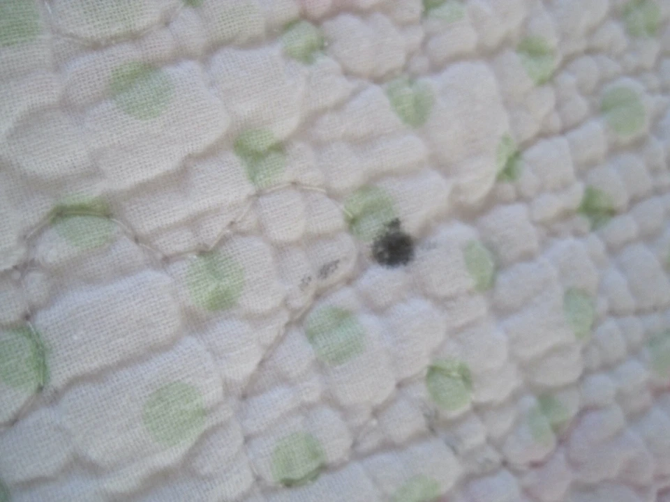 Nicole Miller Kids Full / Queen Flower Quilt  - Image 4 of 4