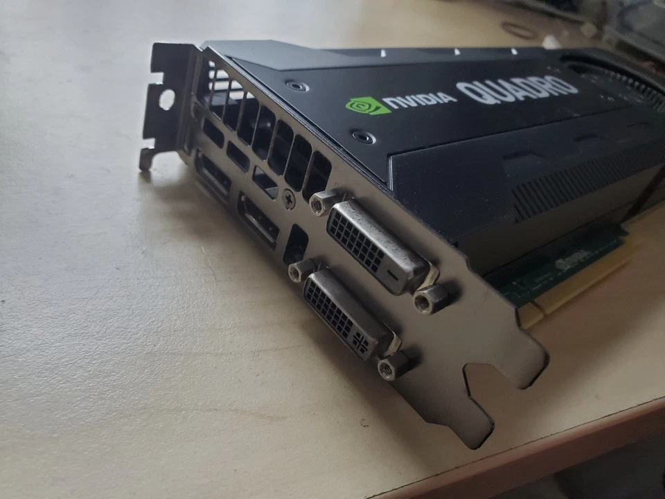 Nvidia Quadro K5200, 8GB, GDDR5, 2xDisplayport, 2xDVI GPU - Image 2 of 4
