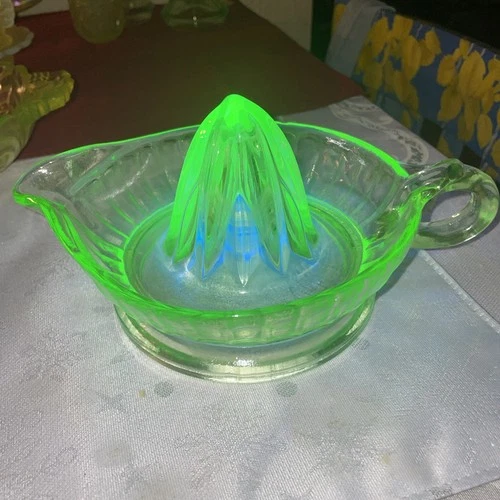 Depression Glass Vaseline Glass Juicer Reamer Vintage Green Large 6"