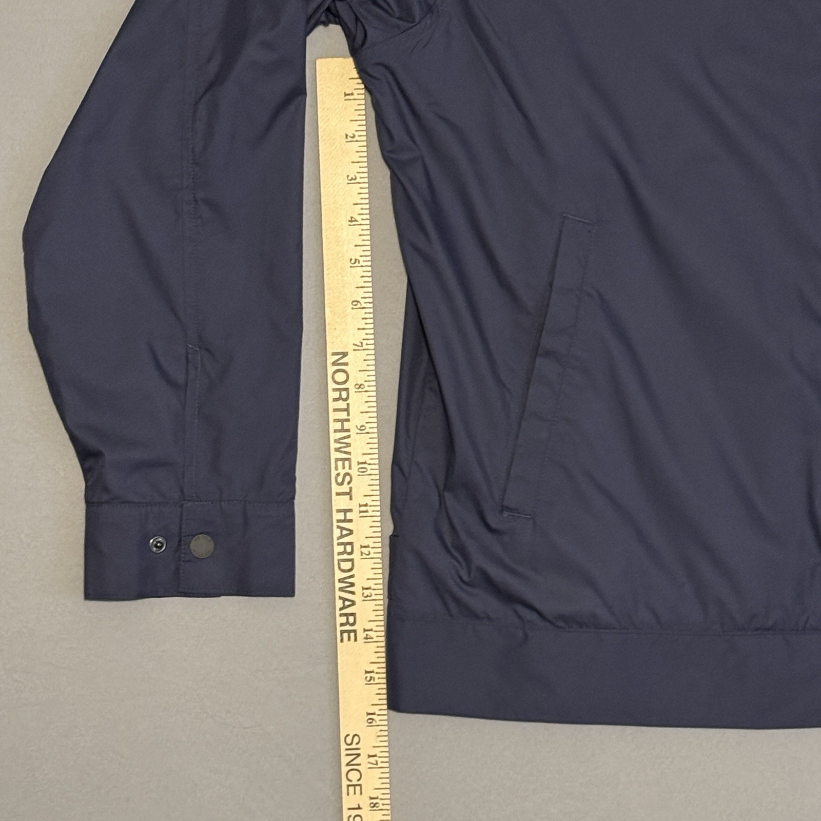 Peter Millar Lightweight Packable Jacket Navy Blu… - image 5