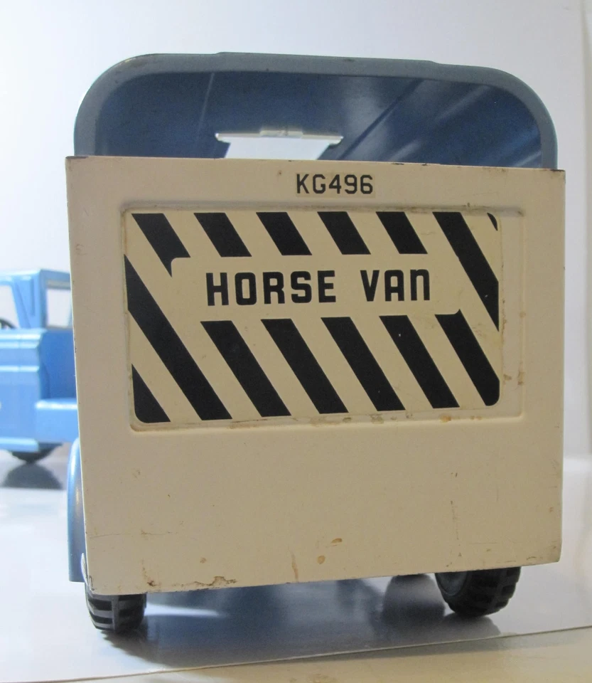 RARE Vintage 1950's/60's Structo Pressed Steel Vista Dome Horse Van Truck C8 - Image 4 of 4