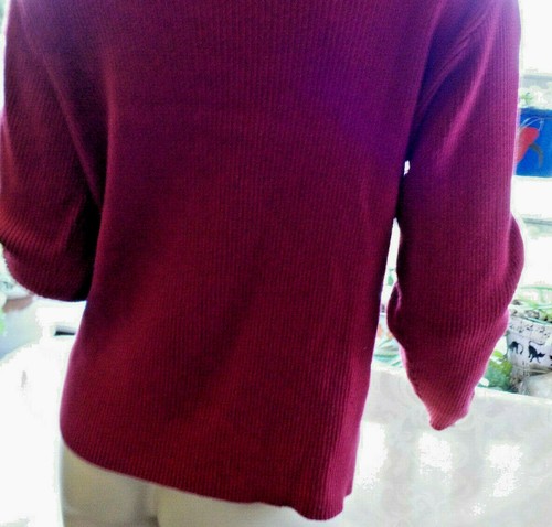 Vintage Disney Turtleneck Sweater Size M Burgundy Embroidered Mickey Long Sleeve - Picture 9 of 12