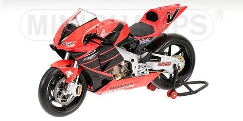 ミニカー MINICHANPS Honda RC211V Valentino Rossi Honda Rc211v Valentino Rossi Test Bike 2002 MINICHAMPS