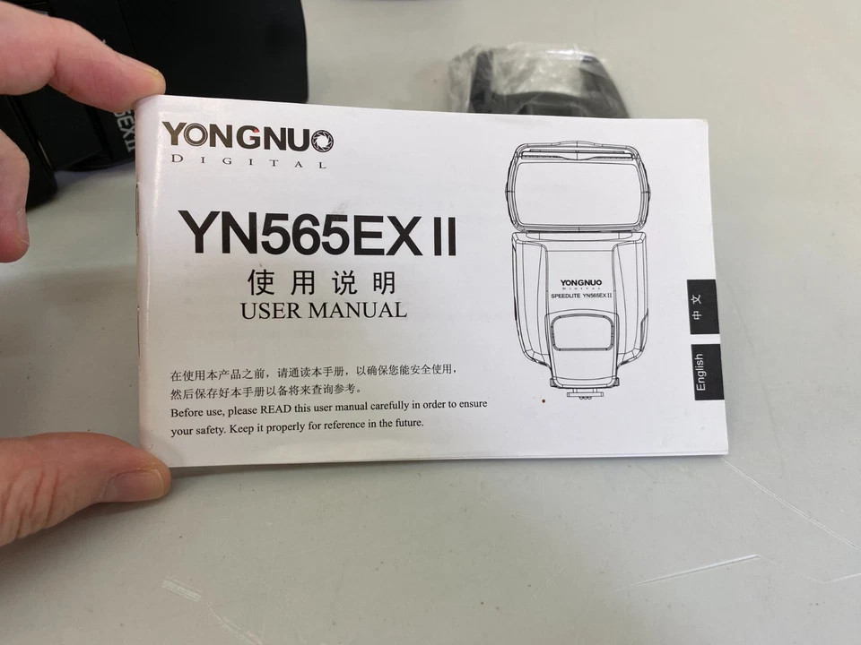 Yongnuo Speedlite YN565EX II Flash For Canon - Image 2 of 4