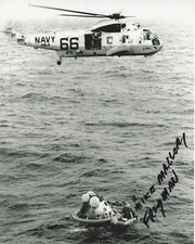 MIKE MALLORY NASA APOLLO 11 NAVY FROGMAN RECOVERY TEAM SIGNED 8x10 PHOTO w/COA