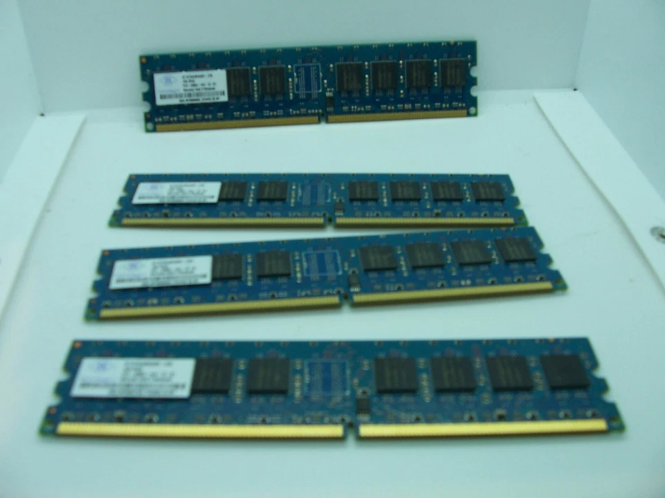 Nanya 1GB PC2 4200U DDR3  2Rx8 Desktop Memory Ram - Image 2 of 3