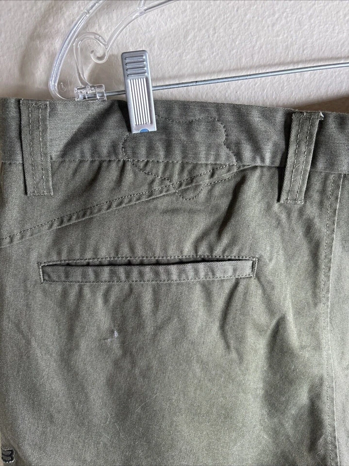 Fox Racing Shorts Men's Size 36 Charcoal Gray 11” Inseam Pockets - Image 3 of 4