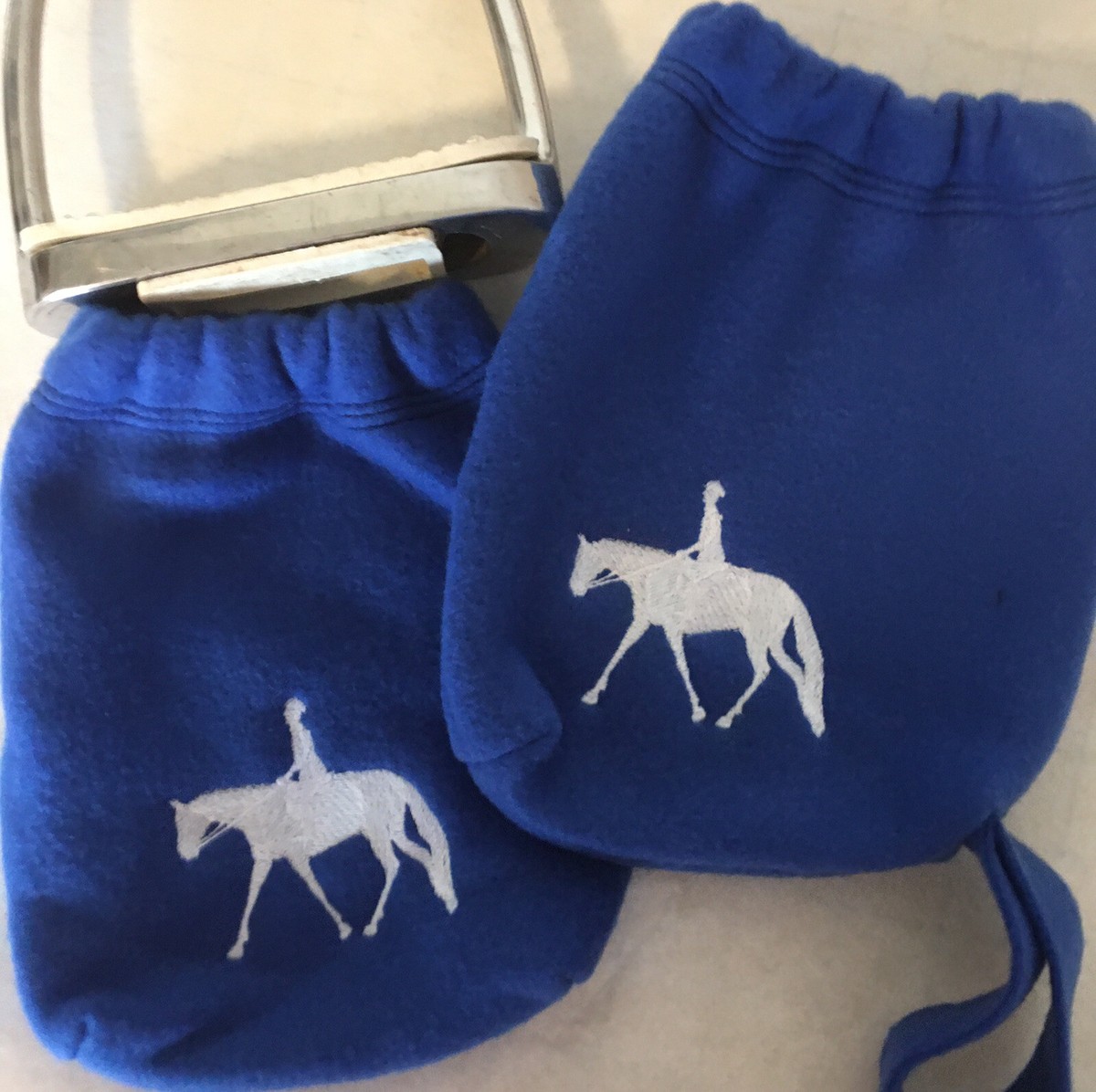 Jeffers Poplar Head English Stirrup Iron Covers for horses - Lambert Vet Supplies Jeffers Poplar Head English Stirrup Iron Covers for horses - Lambert Vet Supplies