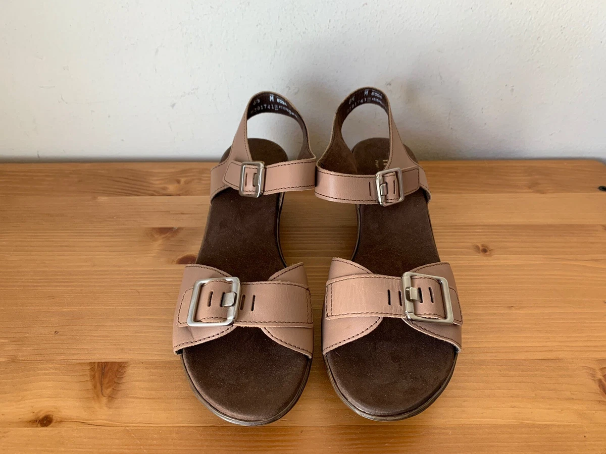 Munro ladies sandals sales