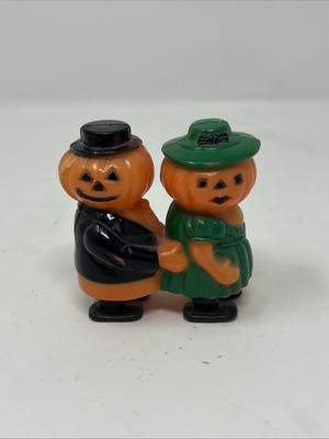 Vintage Mr And Mrs Pumpkin Halloween Fun World Toy Walker