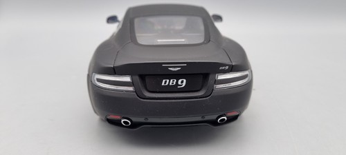 Maquetas de coches 1:18 Welly Aston Martin DB9 negro mate - Imagen 3 de 6