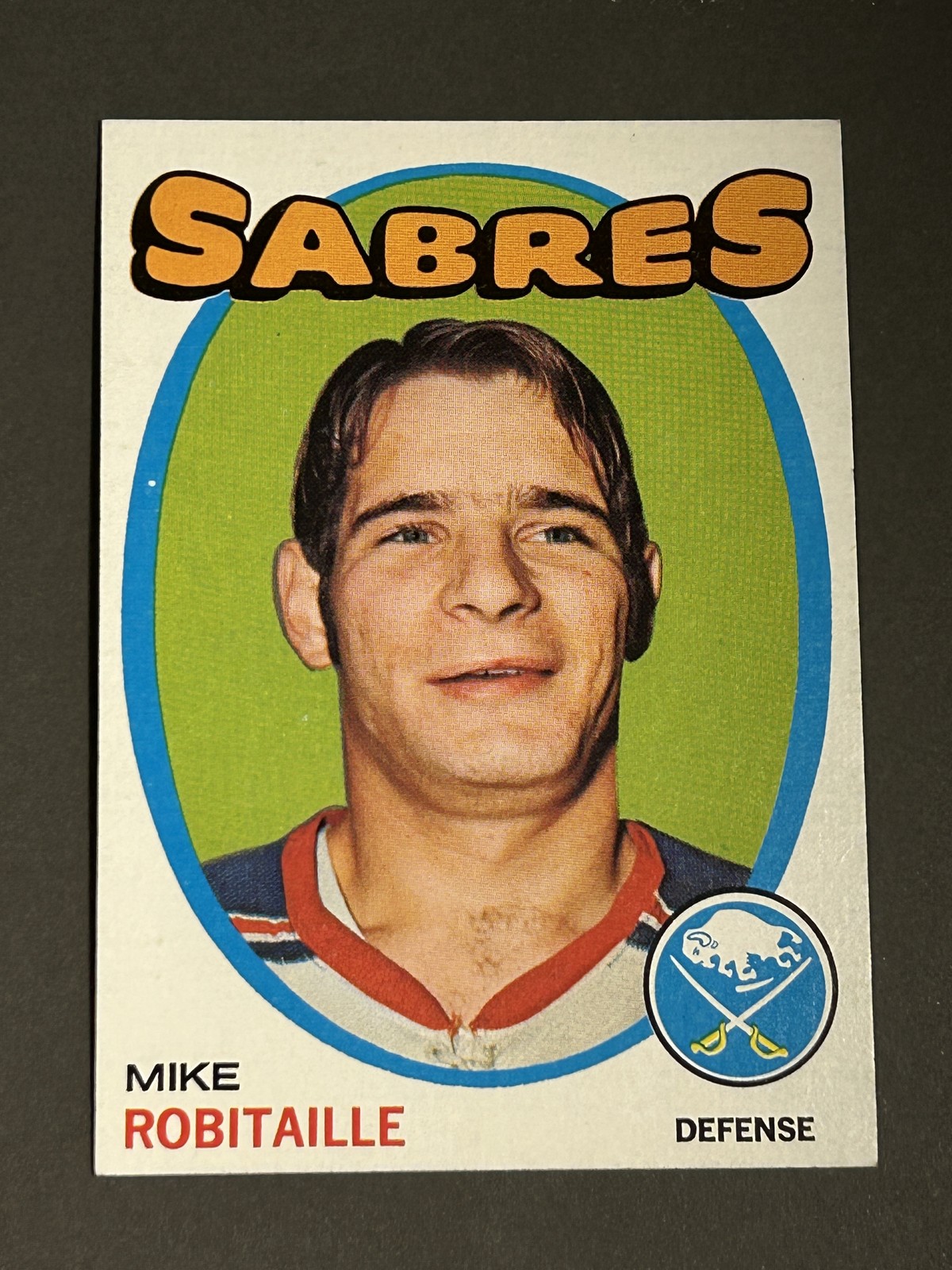 1971-72 Topps #8 Mike Robitaille Buffalo Sabres EX-MT
