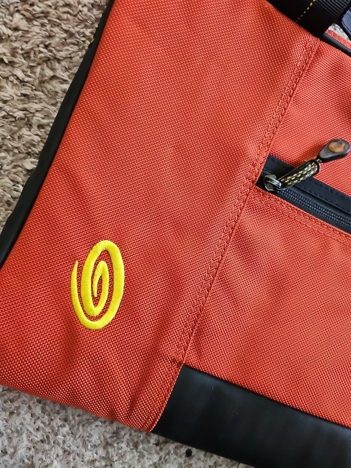 Timbuk2 Maletín/Bolso/Cartera Acolchada 15 Pulgadas Correa Ajustable PB Foto 2 de 4