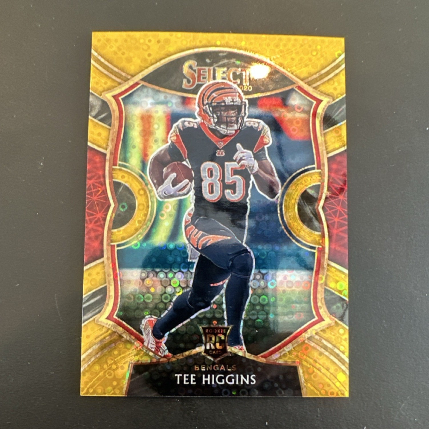 Panini Select 2020 Concourse Tee Higgins #60 Gold Disco Prizm /10 Rookie Bengals