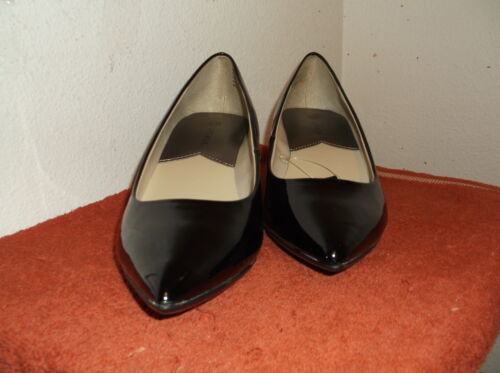 NEW LADY'S "GEORGE" BLACK  PUMP PATENT LEATHER LOOK   SHOES SIZE...9.0 - Picture 1 of 5