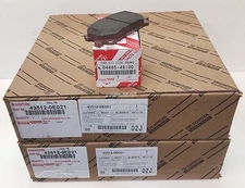 LEXUS OEM FACTORY FRONT BRAKE PADS AND ROTOR SET 2004-2009 RX330 RX350 (NAP)