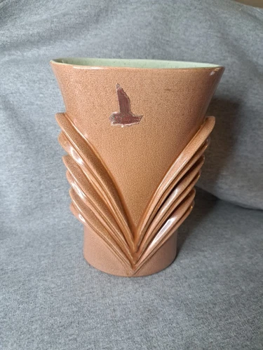 Red Wing USA Pottery 10.25" x 6.5" x 4.25" Vase  M-1457