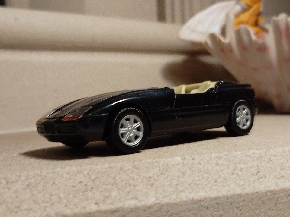 Schabak 1:43 BMW Z1. For Diorama Restoration Spares. PLS READ - Image 2 of 4