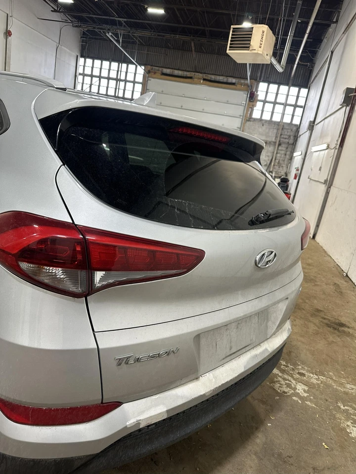 16 17 18 HYUNDAI TUCSON Trunk/decklid/hatch/tailgate - Image 2 of 4