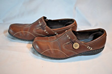 Clarks Bendable Sixty Delta Brown Leather Slip-On Loafers, Size 8W