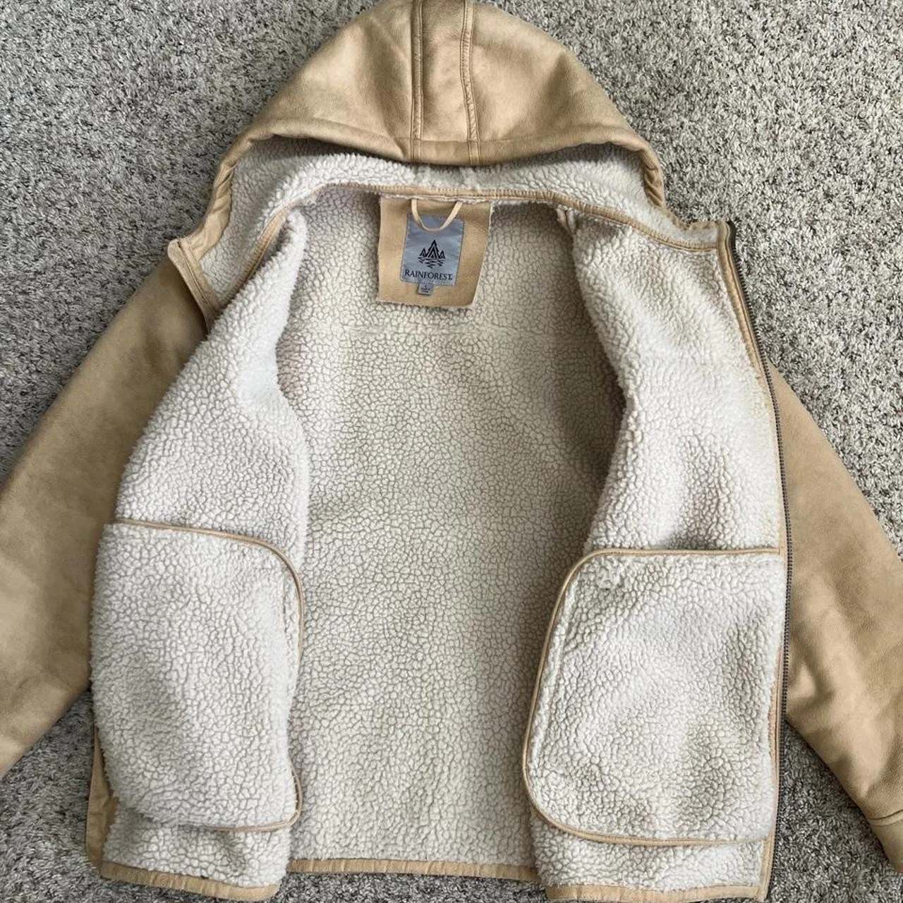 Rainforest beige faux-suede and sherpa-lined hooded jacket - product detail image 3