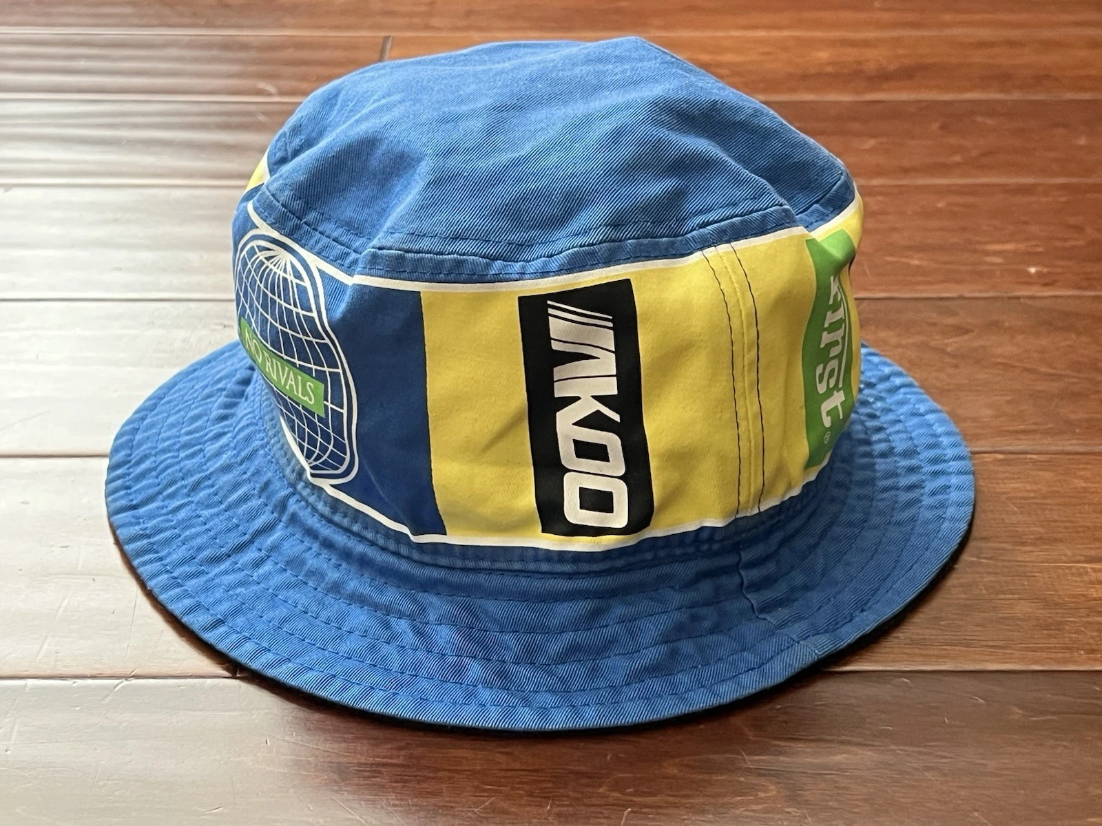 Akoo Blue Yellow Black White Mens OS Nautical Print Reversible Logo Bucket Hat