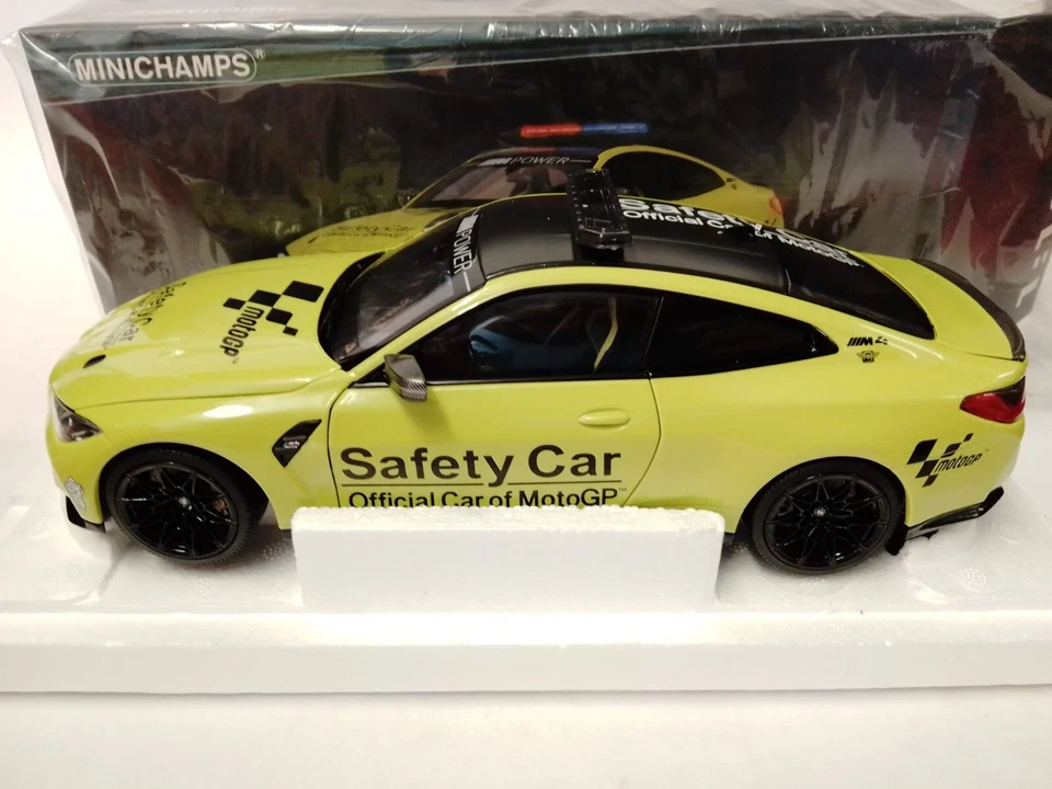 Minichamps BMW M4 Safety Car MotoGP 2020 1/18 113020126 - Immagine 2 di 4