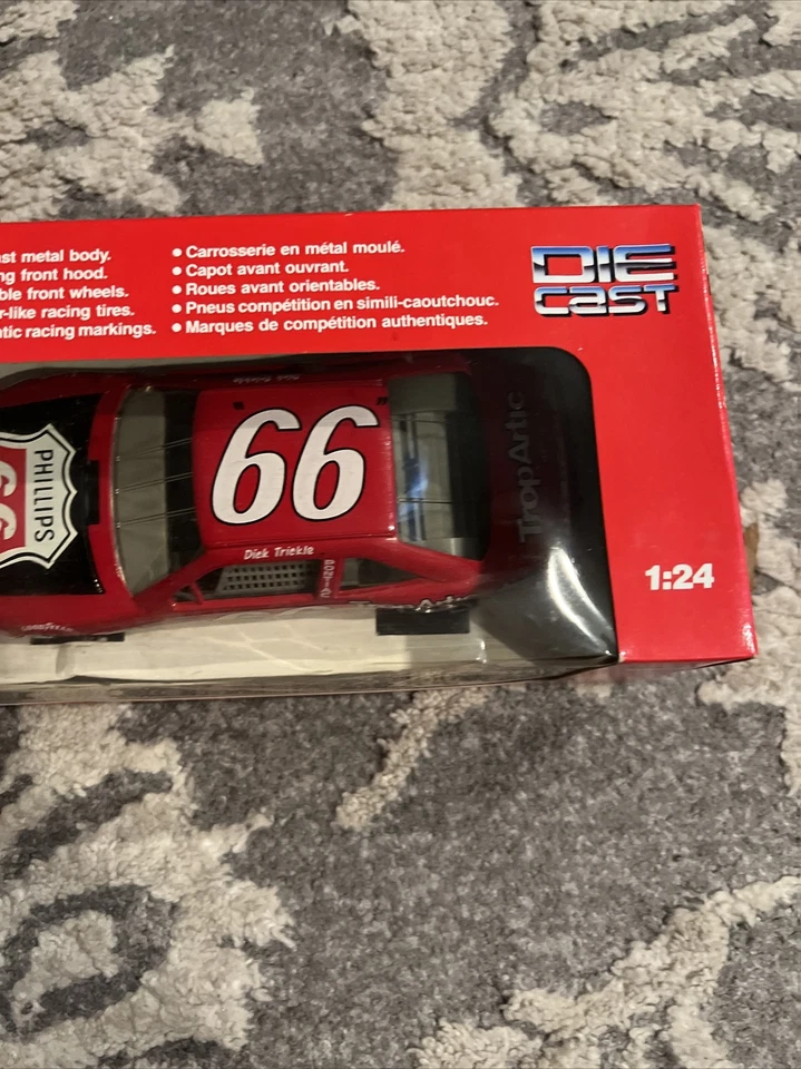 1991 REVELL #66 1:24 PHILLIPS 66 TROPARTIC PONTIAC DIE-CAST NASCAR st331 - Imagem 4 de 4