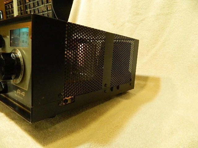 VINTAGE DRAKE   R-4  RECEIVER - Image 3 of 4