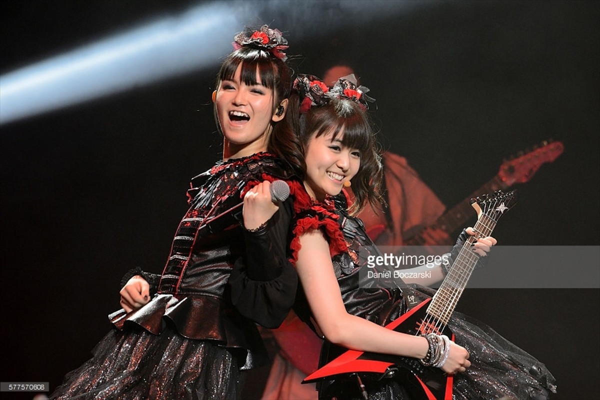 ベビーメタル ミニアロー THEONE限定モデル 未使用 ベビーメタル ミニアロー THEONE限定モデル 未使用 BABYMETAL ベビー